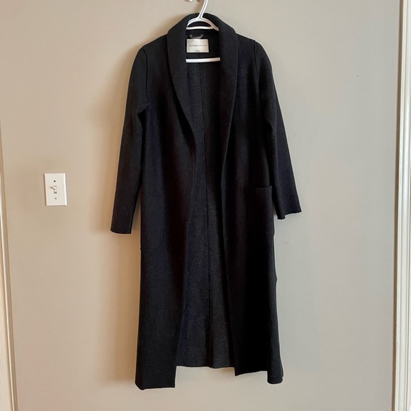 **SOLD** Aritzia Luxe Lounge Jacket - Picture 7 of 12